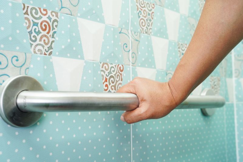 Products For Steel Bathtub Installations in use